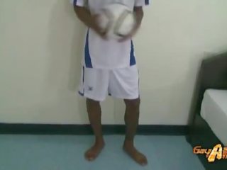 Asiática futebol rapaz